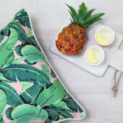 banana_leaf_salmon_flatlay__05135-1450499867-1280-1280