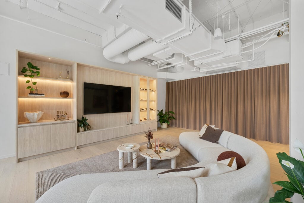 Bree Pullinger Interior Stylist